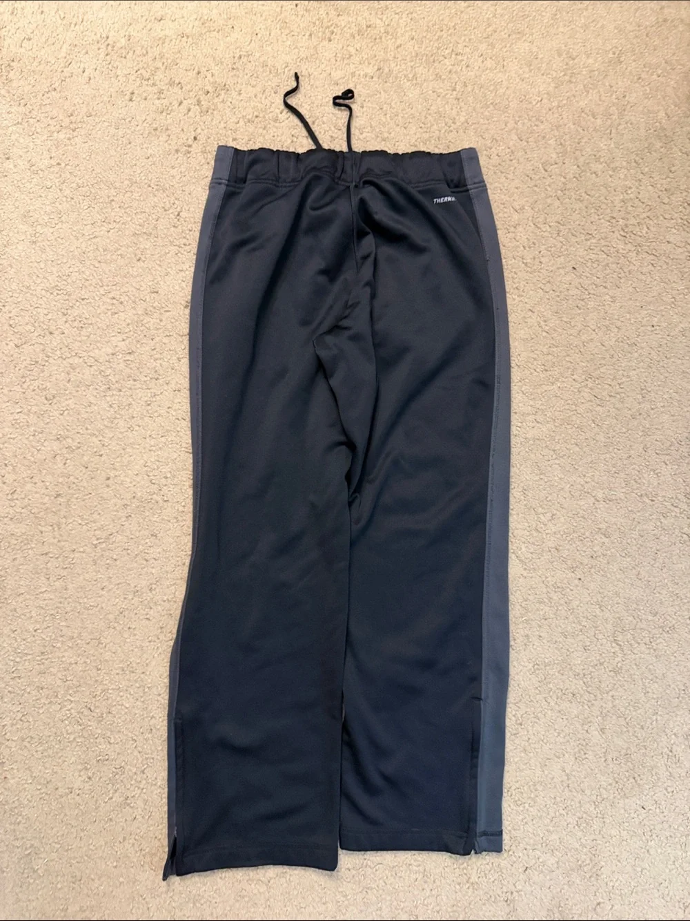 Nike Men’s Black Joggers with Gray Side Panels